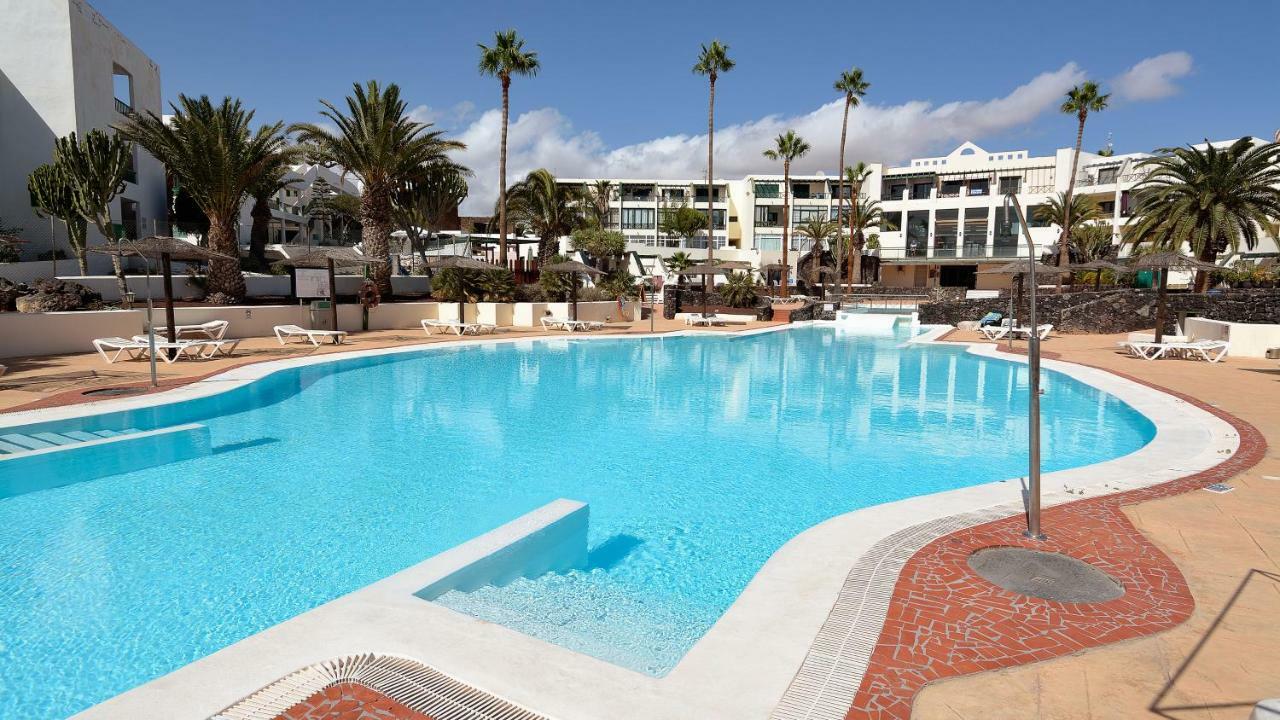 Apartments Seacoast Teguise Costa Teguise Bagian luar foto